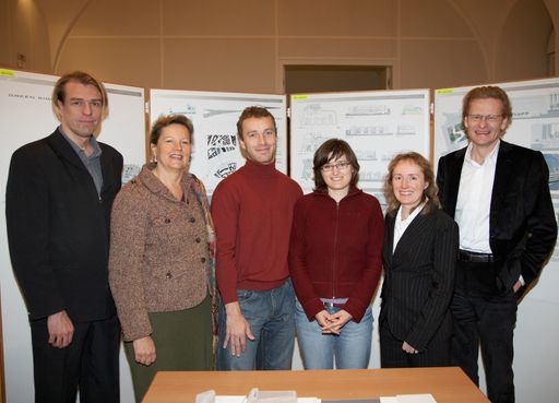 Vorschau Bild von (v.l.n.r.:) O.Univ.Prof. DI Dr. Kari Jormakka, Architekturtheorie, TU Wien; Arch. DI, Univ - Lek Monika Anna Klenovec, Accessibility Consulting; Manfred Sponseiler,TU Wien; Marta Neic,TU Wien; Ao.Univ. Prof. Arch. DI Dr. Dörte Kuhlmann, Architekturtheorie, TU Wien; Johannes Göstl, Schindler