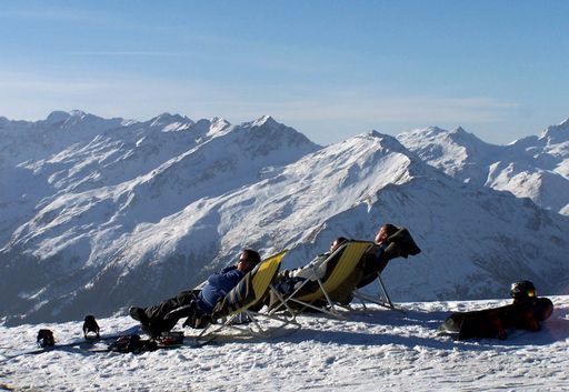 Vorschau Bild von Neuschnee und Skibetrieb bereits in einigen Skigebieten in Kärnten