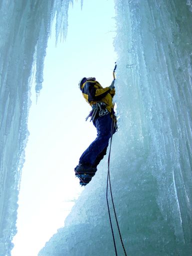 Vorschau Bild von Eiskletterer kommen in Kärnten voll auf ihre Kosten