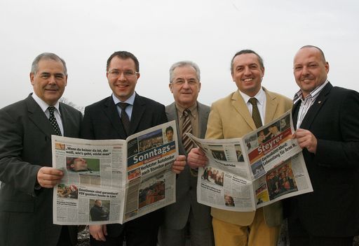 Mit Wirkung 1. Dezember 2007 wurde die Geschäftsführung der OÖ Rundschau GmbH neu strukturiert. Im Bild: v.l.n.r. Helmut Wiesbauer, Wolfgang Mayer, Rudolf Chmelir, Josef Ertl, Max Hafele