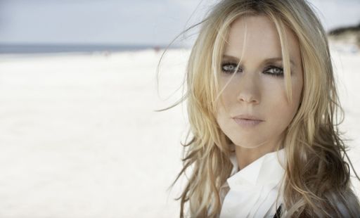  Veronica Ferres ist das neue Gesicht bei ADLER Moden / Modefilialist setzt zum umfassenden Relaunch seiner Marke auf Deutschlands beliebteste und erfolgreichste Schauspielerin / Die Verwendung dieses Bildes ist für redaktionelle Zwecke honorarfrei. Abdruck bitte unter Quellenangabe: "obs/ADLER Moden"