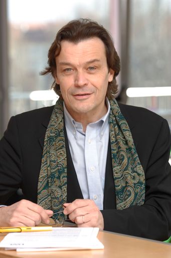 Dr. Manfred Gaulhofer