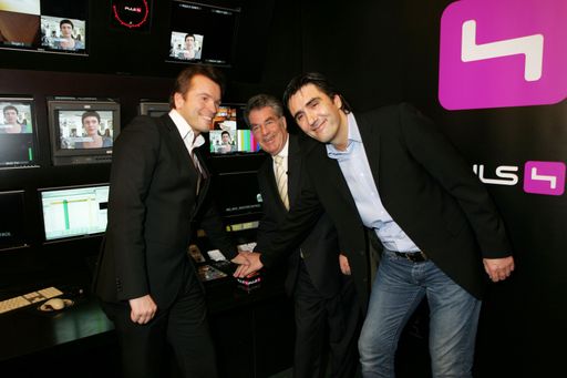v.l.n.r.: Markus Breitenecker (PUSL 4), Bundespräsident Dr. Heinz Fischer, Martin Blank (PULS 4).