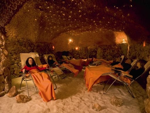 Entspannungssitzung in der Meersalgrotte Saliseum, 
Helferstorferstraße 6, 1010 Wien