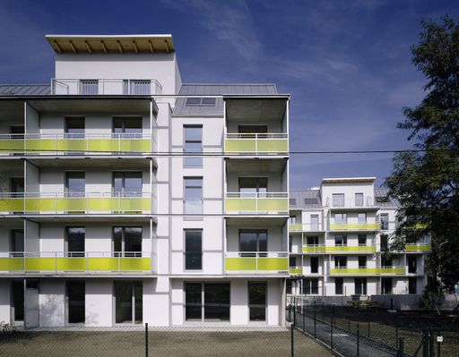 Der Passivwohnbau Utendorfgasse 7 in Wien wurde mit der klima:aktiv Haus-Plakette ausgezeichnet.
