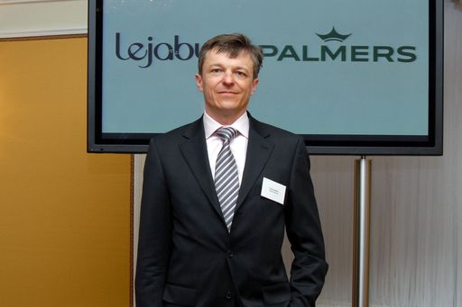 "Thomas Weber ist der große Wurf gelungen: mit dem Kauf von Lejaby erschließt sich Palmers den europäischen Wäschemarkt. im Bild: Thomas Weber (CEO der Palmers Textil AG)
http://pressefotos.at/m.php?g=1&u=53&dir=200802&e=20080227_b&a=event