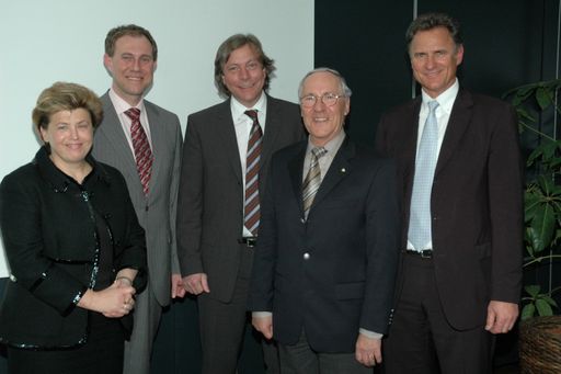 Das Präsidium des Landesverbandes mit Landesrat Rein und Geschäftsführer Schützinger bei der letzten Jahreshauptversammlung am 26.2. Von links: Andrea Kinz, Mag. Christian Schützinger, Walter Lingg, Peter Burger, Landesrat Manfred Rein.
