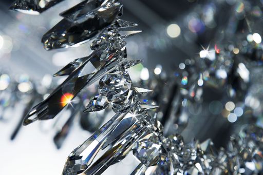 Swarovski, weltweit führender Hersteller von geschliffenem Kristall, wird sich in der österreichischen Bundeshauptstadt Wien künftig noch attraktiver präsentieren.