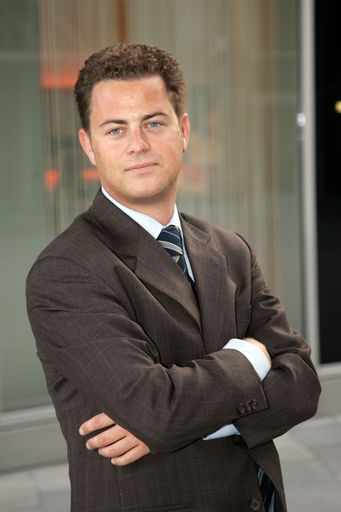  mobilkom austria group: Florian Niedersüß neuer Head of Roaming
