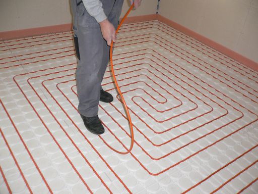 Variokomp der Renner für neue Fußbodenheizungen.