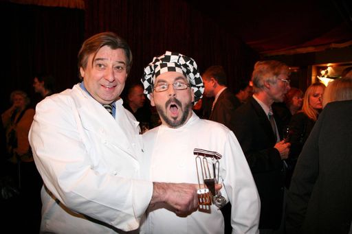 Die neue Show "DELIKATESSEN" und das neue Menü von Reinhard Gerer wurden vom Wiener Publikum zu begeistert aufgenommen, dass aufgrund der großen Nachfrage die Spielzeit von Reinhard Gerer PALAZZO 2007/08 nochmals verlängert wurde. Im Bild: Reinhard Gerer & John Fealey