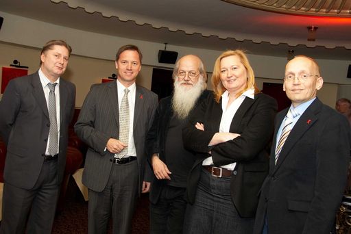 Im Bild v.l.n.r. Ass.Prof. OA Dr. Armin Rieger (Leiter der HIV-Ambulanz an der Universitätsklinik für Dermatologie, Wien und Vorstandsmitglied der Österreichischen Aidsgesellschaft), Dr. Robin Rumler (Marketingdirektor Pfizer Austria), Prof. Dr. Rudolf Bretschneider (Geschäftsführer Fessel GfK Austria), OA Dr. Brigitte Schmied (Leiterin der HIV-Ambulanz am Sozialmedizinischen Zentrum Baumgartner Höhe Otto-Wagner-Spital, Wien und Präsidentin der Österreichischen Aidsgesellschaft) und Dennis Beck (Obmann der Aids Hilfe Wien) 
http://pressefotos.at/m.php?g=1&u=43&dir=200803&e=20080312_h&a=event