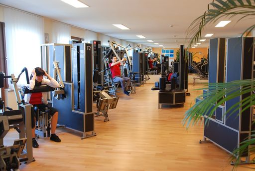  Neuer Kieser -Training Selection Trainingsraum im Thermen-& Vitalhotel