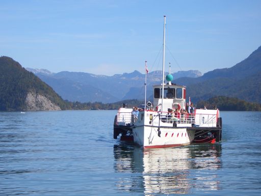 Zwischen den Orten St.Gilgen, St.Wolfgang und Strobl pendeln die Schiffe der Wolfgangseeflotte wieder täglich von 26. April bis 2. November 2008.