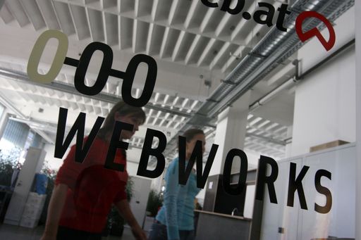 Aus der Praxis für die Praxis - die Ausbildung zum Online-Redakteur von BFI Salzburg und WEBWORKS. Die Online-Redaktion von WEBWORKS beschäftigt 50 Online-Redakteure und Content Manager.