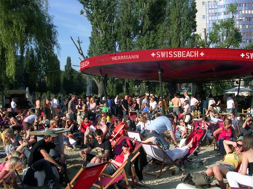 SWISS BEACH auf der Strandbar Herrmann