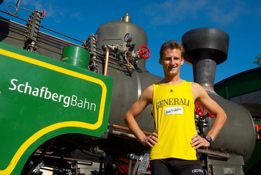 Vorschau Bild von Der Schafberglauf geht am Sonntag, 18. Mai in die 9. Runde. Motto: "Mensch gegen Dampflok". Die SchafbergBahn gibt den Startpfiff.