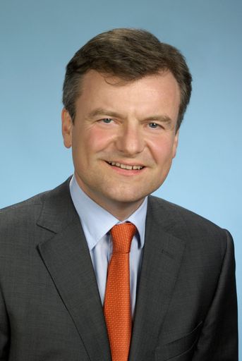  Univ. Prof. Dr. Bernhard Ludvik, Präsident der Österreichischen Diabetes Gesellschaft