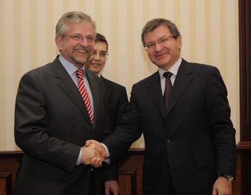 Vizekanzler Finanzminister Wilhelm Molterer bei Arbeitsgespräch mit dem ukrainischen Vizepremier Hryhorij Nemyrja in Kiew