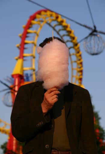  "Rausch", eine LiteraTOUR in sechs Stationen durch den Prater von der Gruppe "Literatur an anderen Orten".Termin: 29./30.Mai
