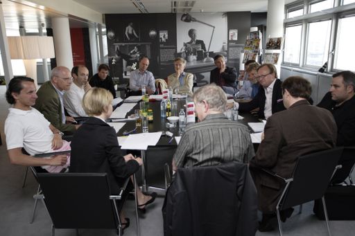 Vorschau Bild von Jurysitzung