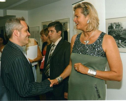  FBM Ursula Plassnik bei der Eröffnung des ÖKF Belgrad mit Thomas Gradwohl, Leiter des Österreich Institut Belgrad