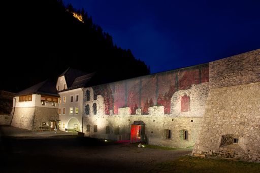 Vorschau Bild von Die Burgenwelt Ehrenberg hat sich in den letzten Jahren zum attraktiven Besuchermagneten des Tiroler Außerfern entwickelt.