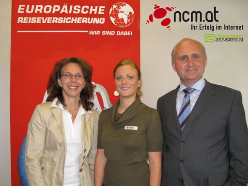 Christiane Mayer (Vertriebsleitung Incoming, Europäische Reiseversicherung AG), Cornelia Schierl (ncm.at) und Dr. Martin Sturzlbaum (Vorstandschef der Europäischen Reiseversicherung)