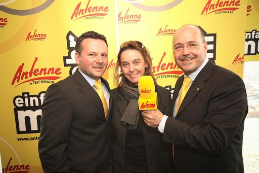 Antenne GF Gottfried Bichler,Programmchefin Christiane Stoeckler und Rudolf Kuztmicki