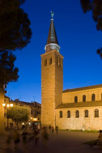 Vorschau Bild von Die Basilika St. Eufemia