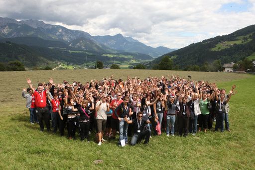 REWE GROUP Austria Karriereschmiede fördert Persönlichkeitsentwicklung ihrer Lehrlinge - Rund 230 Lehrlinge der REWE Group Austria haben im Rahmen der konzerneigenen Karriereschmiede am 26. und 27. August 2008 in Rohrmoos ein Persönlichkeitsseminar absolviert http://pressefotos.at/m.php?g=1&u=62&dir=200808&e=20080826_a&a=event