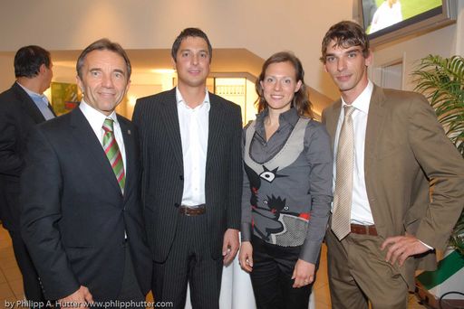  Im Bild (v.l.n.r.): Werner Kuhn, General Manager SK Rapid, Veit Wolff, Sport+Markt, Julia Kunkel, Sport+Markt, Markus Blümel, ML SK Rapid