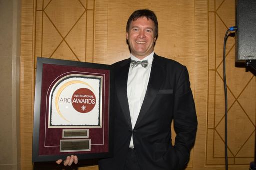 Vorschau Bild von Mensalia Partner Dominik Cofalka mit Grand Award