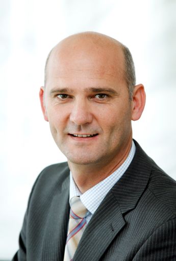 Die Mitglieder des VÖEB haben in der ordentlichen Generalversammlung am
26. September 2008 in Kitzbühel Herrn Dr. Robert Gruber zum Präsidenten gewählt.