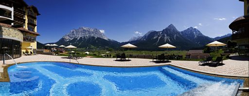 Vorschau Bild von Das Alpine Luxury Hotel Post in Lermoos lädt zum exklusiven Musical Dinner "Phantom der Oper"