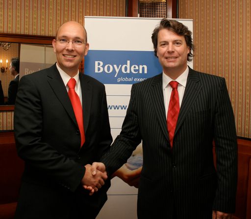 Im Bild (v.l.): Hr. Andreas Landgrebe (Managing Director Boyden Österreich)  und Hr. Joachim Sauter (Managing Director Boyden Tschechien).