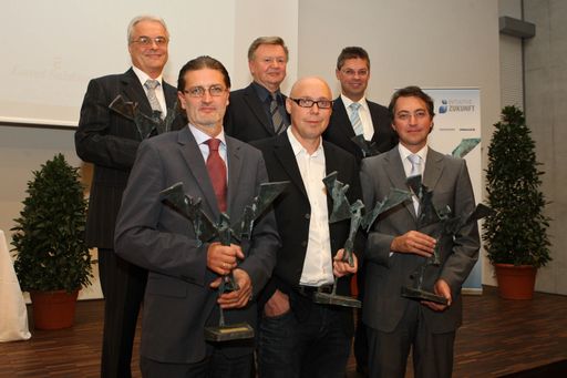 Vorschau Bild von Im Bild die Sieger der Kategorien 'Innovation'
, 'Unternehmensgründung' und 'Lebenswerk'.