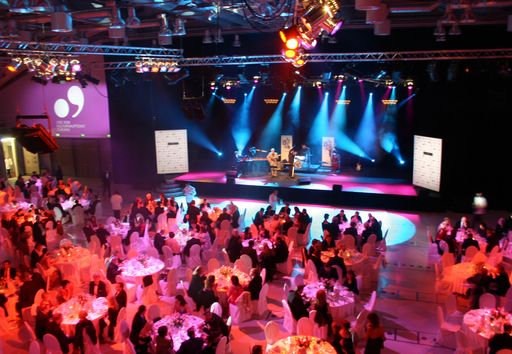 Vorschau Bild von Premierenfeier Veranstaltungssaal