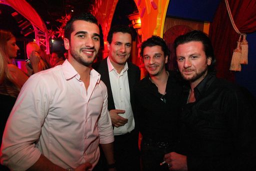 Vorschau Bild von vlnr: Slobodan Rakic (Raiffeisen Club), Shahin Nejad (goodfriends) mit Begleitung, Markus Suritsch (goodfriends)