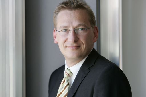  Frank Voss, 38, zuletzt Chief Operating Officer der Derag Hotel and Living AG in München, wechselt dieser Tage zur Falkensteiner Michaeler Tourism Group in der Funktion des Director Operations der Falkensteiner Hotels & Residences.