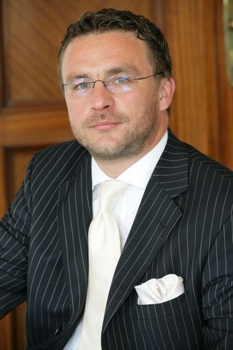 Harald Rank, Sales Director Office & Investment Real Estate