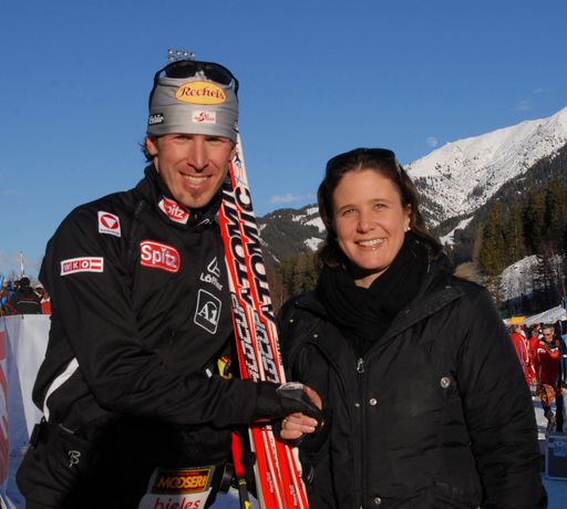 "Gemeinsame Sache" machen in diesem Jahr der Olympionike Christoph Bieler und der TVB der Region Hall - Wattens (im Bild Geschäftsführerin Mag. Bettina Haas). Im Mittelpunkt dieser Zusammenarbeit steht der Laufsport.