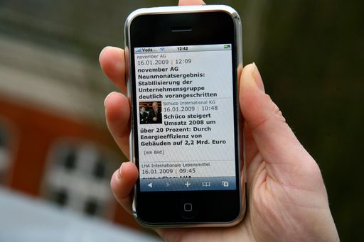  Die dpa-Tochter news aktuell hat eine neue mobile
Version des Presseportals gestartet. Das verbesserte Angebot erkennt, welches mobile Endgerät genutzt wird und optimiert selbständig die Darstellung auf dem Display. Die Verwendung dieses Bildes ist für redaktionelle Zwecke honorarfrei. Abdruck bitte unter Quellenangabe: "obs/news aktuell GmbH".