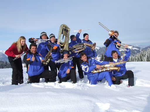  Am 15. März 09 fahren alle Musikanten mit Instrument kostenlos mit der Bergbahn