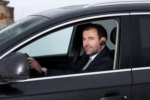 Boris Nemsic, CEO mobilkom austria und Telekom Austria Group: "Im Auto nie ohne Freisprecheinrichtung"