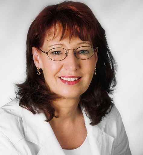  Dagmar Hackl, Rektorin der Pädagogischen Hochschule Wien, schlägt anlässlich des Internationalen Frauentages Alarm: Abbau von Managerinnen im Bildungsbereich nimmt zu.