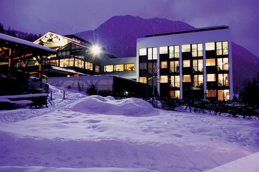 Vorarlbergs Tourismus-Unternehmen stellen der Krise kreative Konzepte entgegen. Sie investieren in Qualität und machen damit genau das Richtige, meinen Experten. Zu den besten Hotels möchten Edi und Andrea Meyer mit dem Valavier Aktivresort gehören.