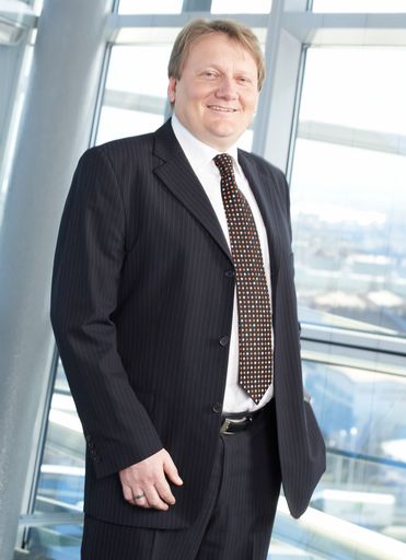  Ewald Zadrazil zeichnet ab sofort als Director Business Sales für den Geschäftskundenvertrieb bei T-Mobile Austria verantwortlich.