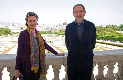 Concepción Gimenéz (Gattin von Javier Solana) und Javier Solana (Generalsekretär des Rates der Europäischen Union), Weitere Bilder abrufbar unter:
http://pressefotos.at/m.php?g=1&u=43&dir=200905&e=20090503_b&a=event