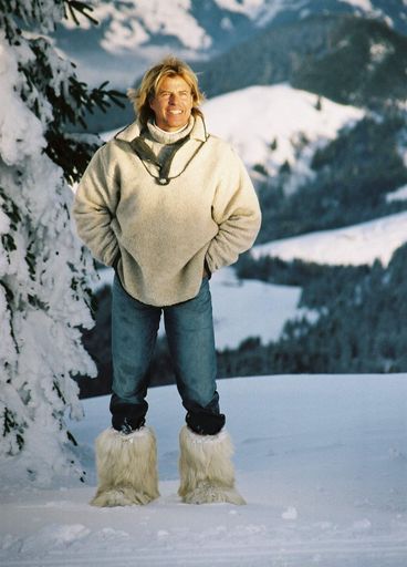 Niemand geringerer als Hansi Hinterseer beehrt die Familienregion Wilder Kaiser am 8. und 9. Dezember 09 mit zwei exklusiven Weihnachtskonzerten in Söll.